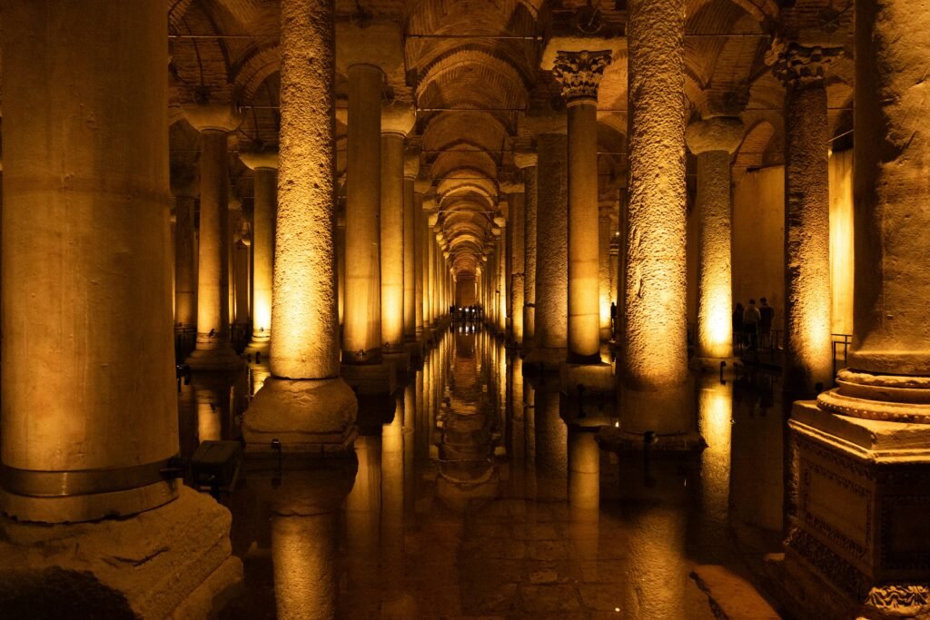 private museum access and exclusive cultural visits for VIP groups