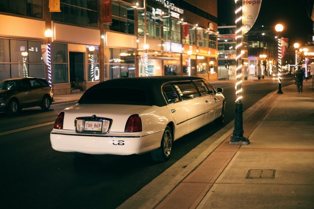 destination transportation and luxury transfers